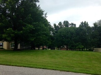 1085 W Melchoir Dr S Unit 123, Santa Claus, IN 47579