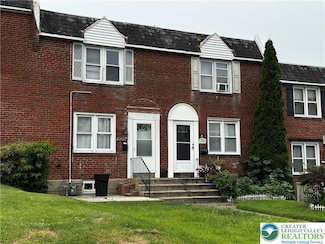 1990 S Delaware St, Allentown, PA 18103