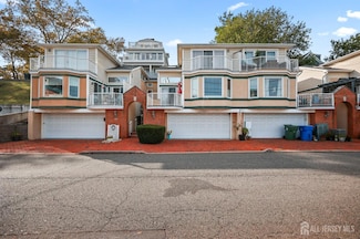 265 Front St, Perth Amboy, NJ 08861