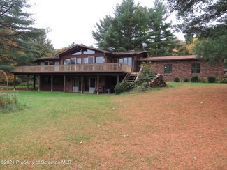 1074 Johnston Rd, Towanda, PA 18848