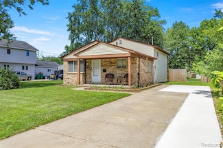 28914 Hennepin St, Garden City, MI 48135