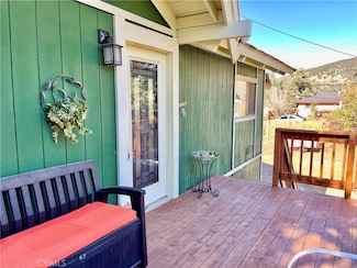 1117 Snowline Dr, Frazier Park, CA 93225