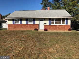 121 Somers Ave, New Castle, DE 19720