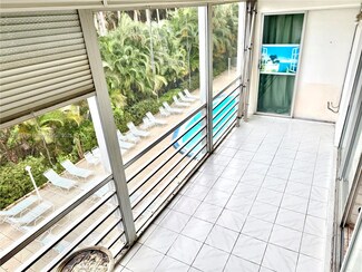 500 NE 14th Ave Unit 312, Hallandale Beach, FL 33009