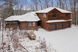 2437 3 1 4 5th St Unit A, Cumberland, WI 54829