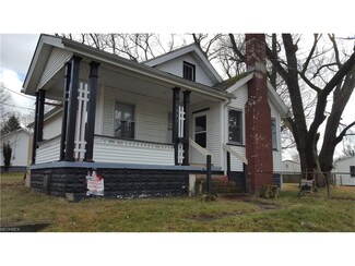 1551 White Ave, Akron, OH 44307