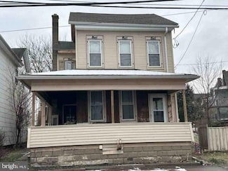 112 S 10th St, Sunbury, PA 17801