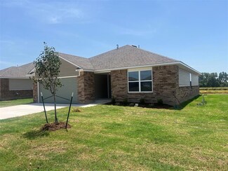 1212 E Ruger Ln, Mustang, OK 73064