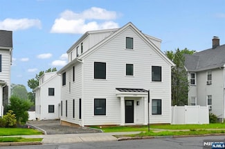 426 Millburn Ave Unit A, Millburn, NJ 07041
