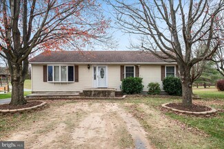 163 Denny Ln, Winchester, VA 22603