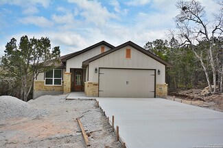 1021 Pinon Pass, Fischer, TX 78623