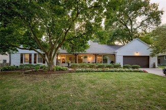 6010 Cherokee Dr, Fairway, KS 66205