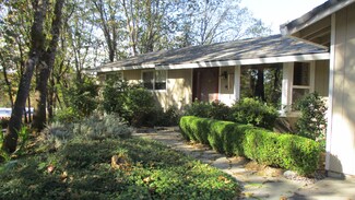 202 Chaparral Dr, Grants Pass, OR 97526