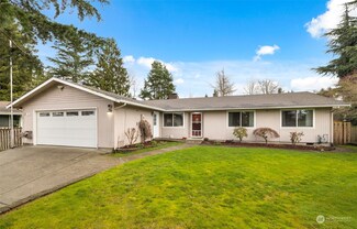 935 S 240th Place, Des Moines, WA 98198