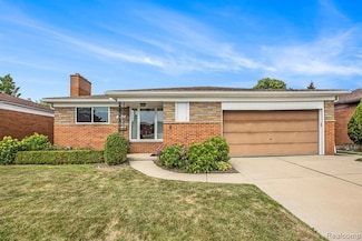 27565 Cosgrove Dr, Warren, MI 48092