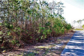 202 Mickelson Dr, New Bern, NC 28560