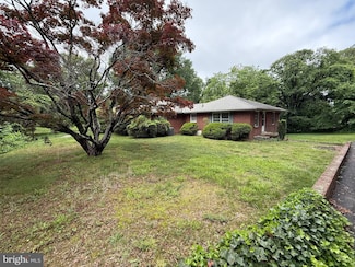 117 Courtland Dr Unit 2, Fredericksburg, VA 22401