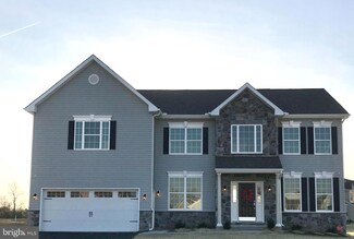 1153 Charleston Cir, Dover, DE 19904