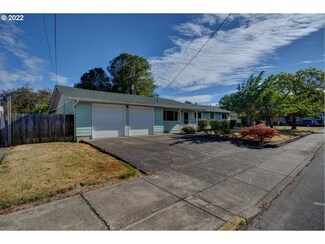 2445 Green St, Philomath, OR 97370