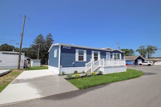 27 Easy St, Egg Harbor Township, NJ 08234