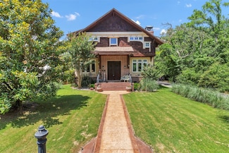 421 Dallas St, Argyle, TX 76226