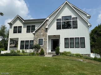 14 Argyle Ct, Summit, NJ 07901