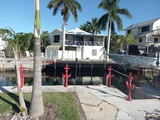 3717 Palmetto St, Big Pine Key, FL 33043