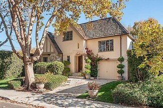 207 Castilian Way, San Mateo, CA 94402