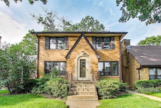6623 N Sioux Ave, Chicago, IL 60646