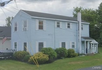 7090 Lakeshore Rd, Cicero, NY 13039