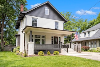 2338 Glenwood Dr, Kalamazoo, MI 49008