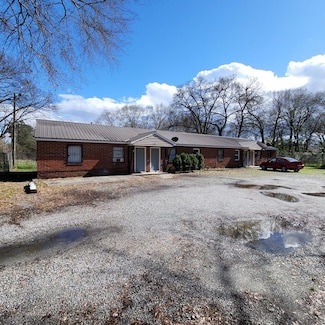 2406 Dawson St Unit 4, Columbus, GA 31903