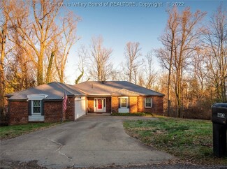 823 Sherwood Rd, Charleston, WV 25314