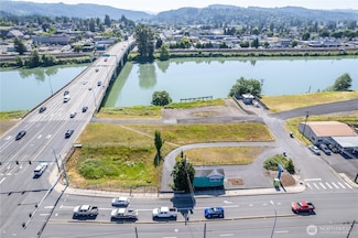 85 Catlin St, Kelso, WA 98626