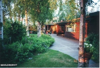 204 E 15th Ave, Anchorage, AK 99501