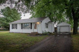 202 Dahlin Ave NE, Isanti, MN 55040