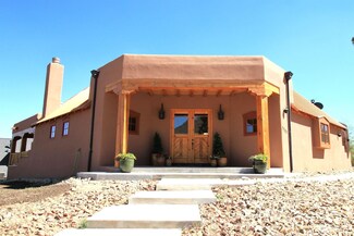 5500 Quemazon, Los Alamos, NM 87544