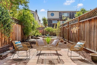 668 W Sunnyoaks Ave, Campbell, CA 95008