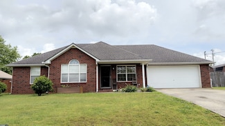 6010 Westfork Dr, Smyrna, TN 37167