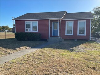 5725 Park St, Corpus Christi, TX 78412