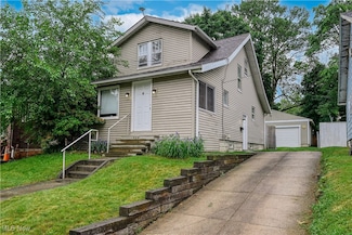 424 Lockwood St, Akron, OH 44314