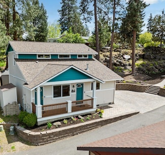 1242 SW Silver Lake Blvd Unit 1 and 2, Bend, OR 97702