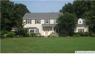 33 Breezy Point Rd, Little Silver, NJ 07739