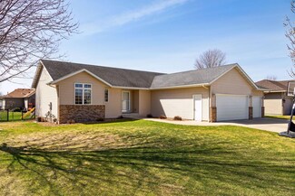 1345 14th St SE, Owatonna, MN 55060