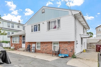 62 Highland Ave, Everett, MA 02149