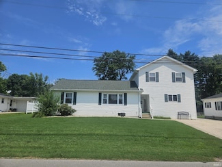 706 Brett Cabel Rd, Washington, IN 47501