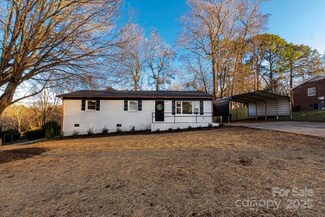 3004 Briarwood Ln, Gastonia, NC 28056