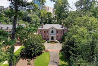 2883 Andrews Dr NW, Atlanta, GA 30305