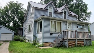 113 Fremont Ave, Fremont, MI 49412