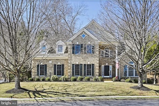 621 Meade Dr SW, Leesburg, VA 20175